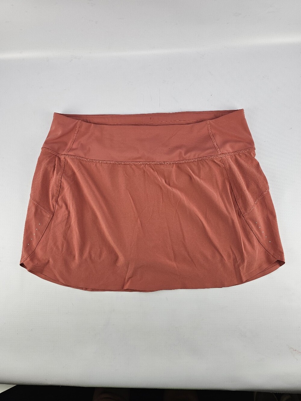 Athleta "Run With It" Women's Skort Salmon Size Large